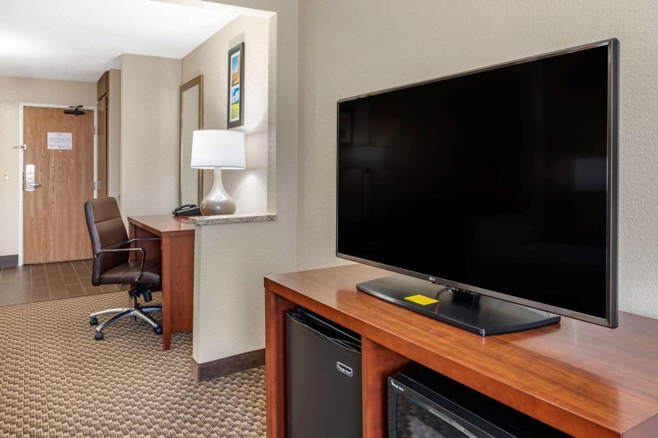 Comfort Inn Near Kokomo Speedway מראה חיצוני תמונה