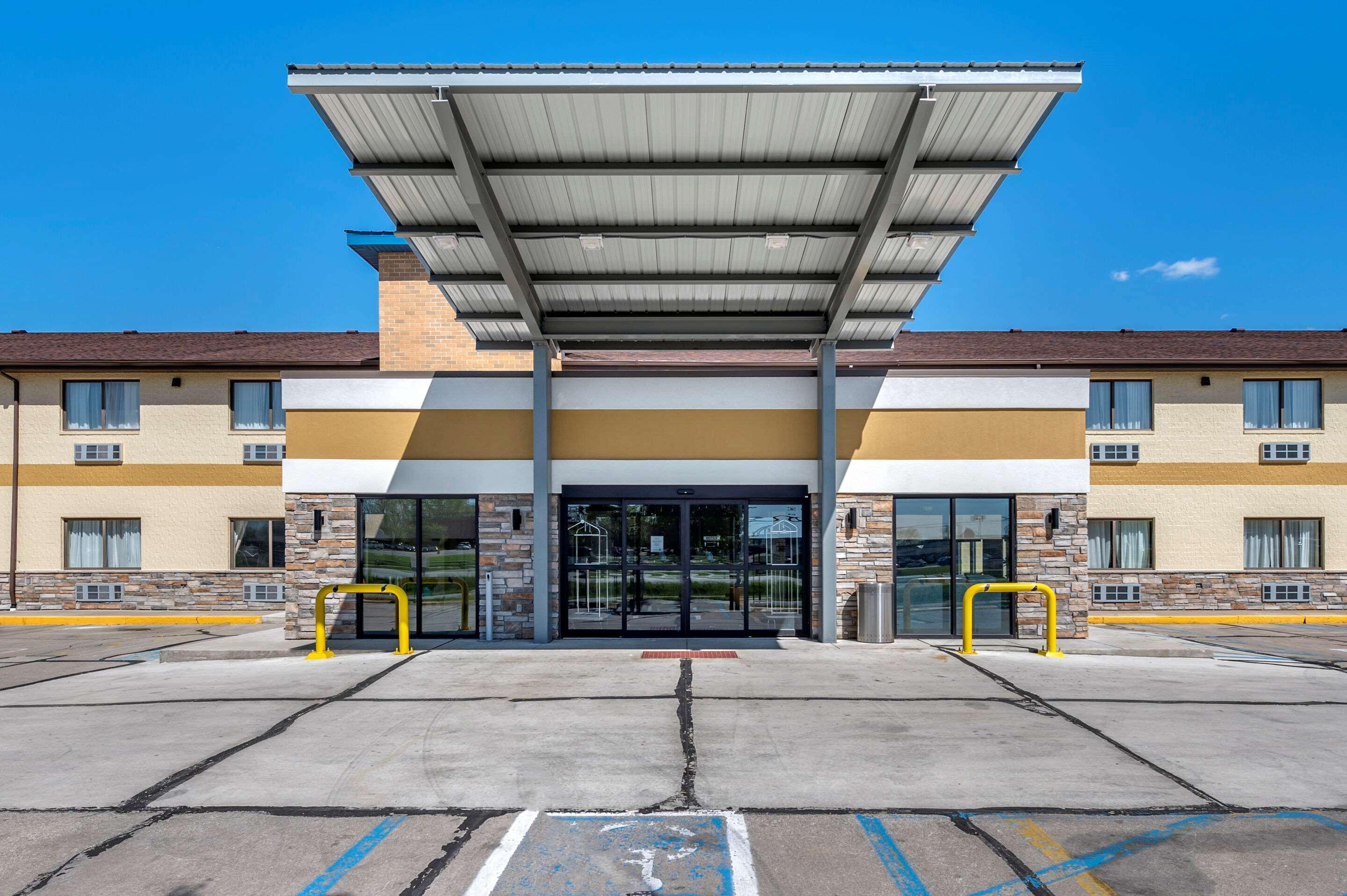 Comfort Inn Near Kokomo Speedway מראה חיצוני תמונה