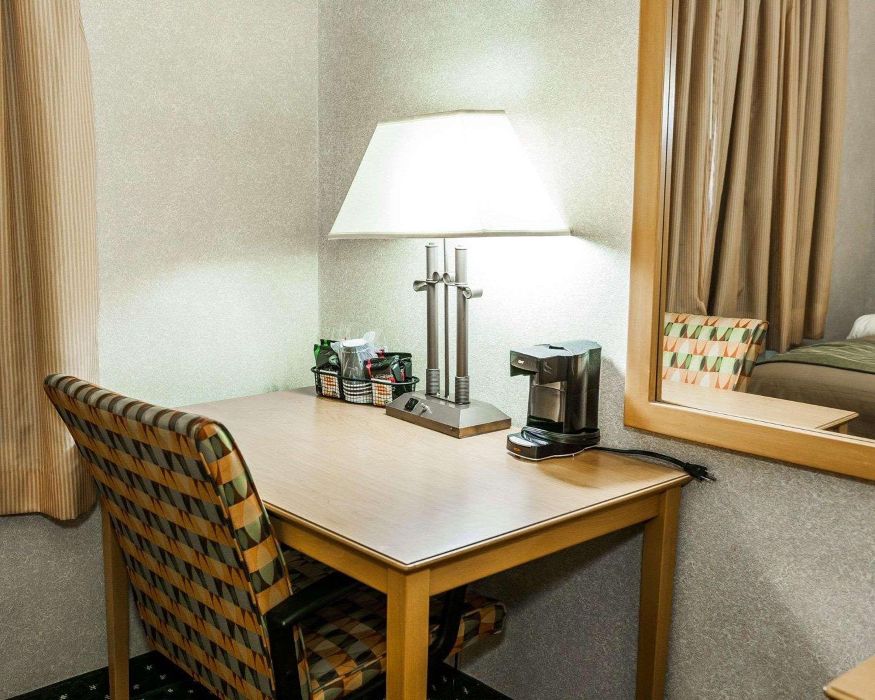 Comfort Inn Near Kokomo Speedway מראה חיצוני תמונה