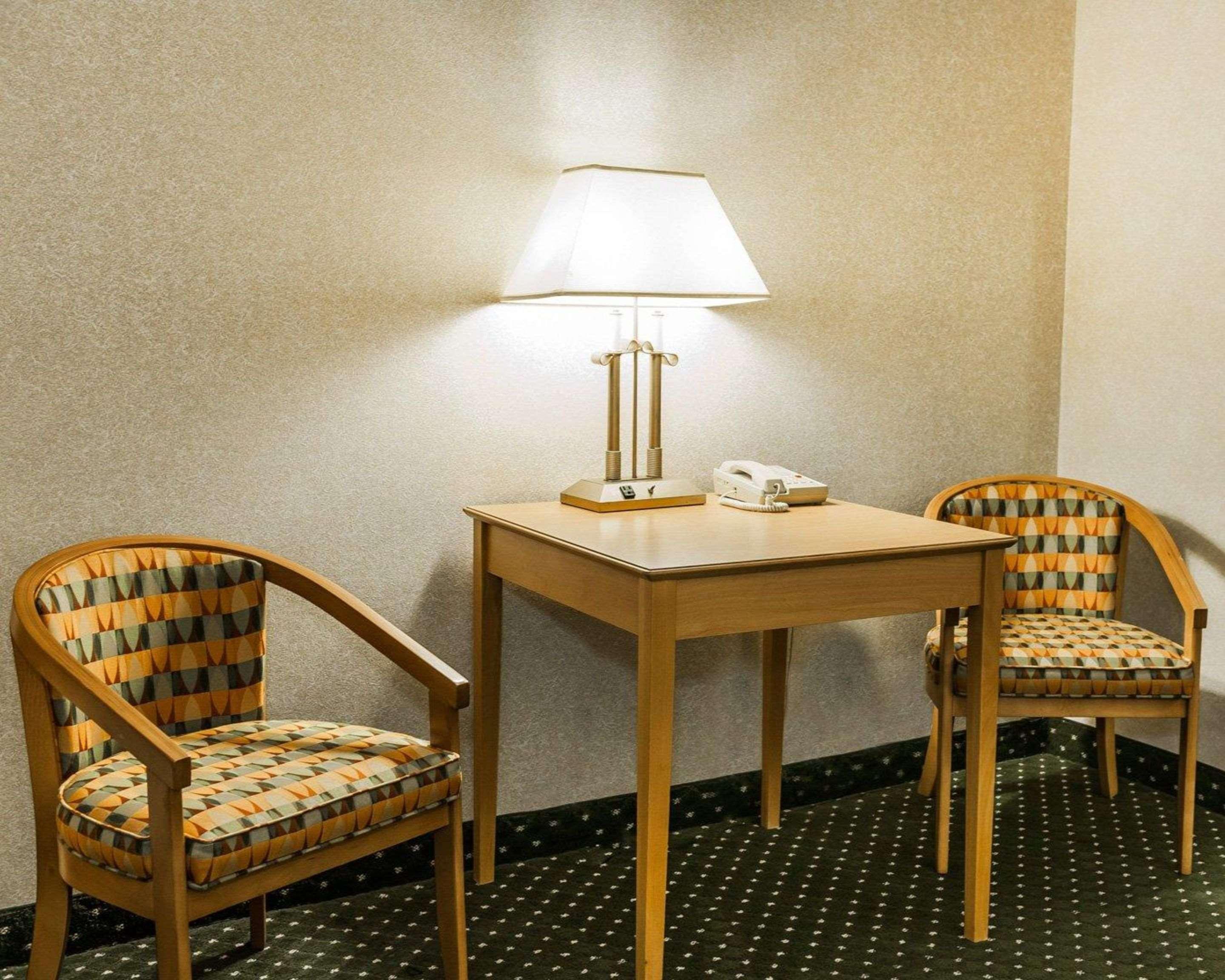 Comfort Inn Near Kokomo Speedway מראה חיצוני תמונה