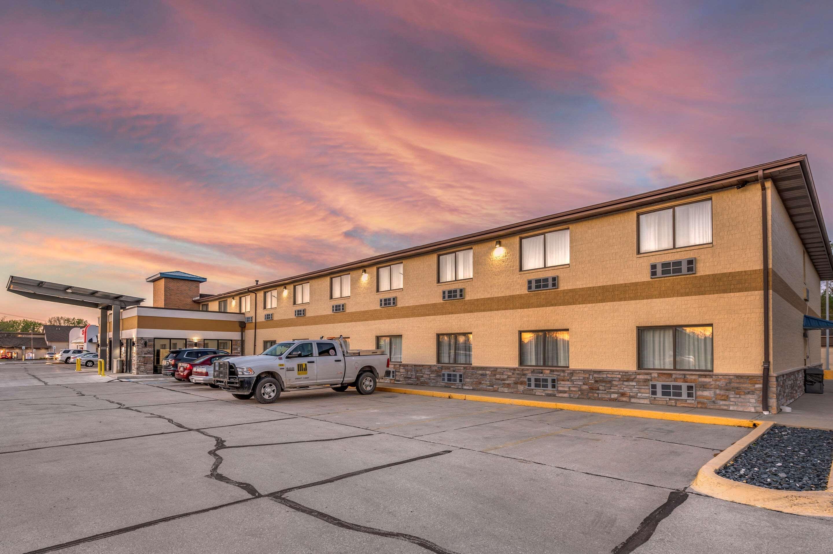 Comfort Inn Near Kokomo Speedway מראה חיצוני תמונה