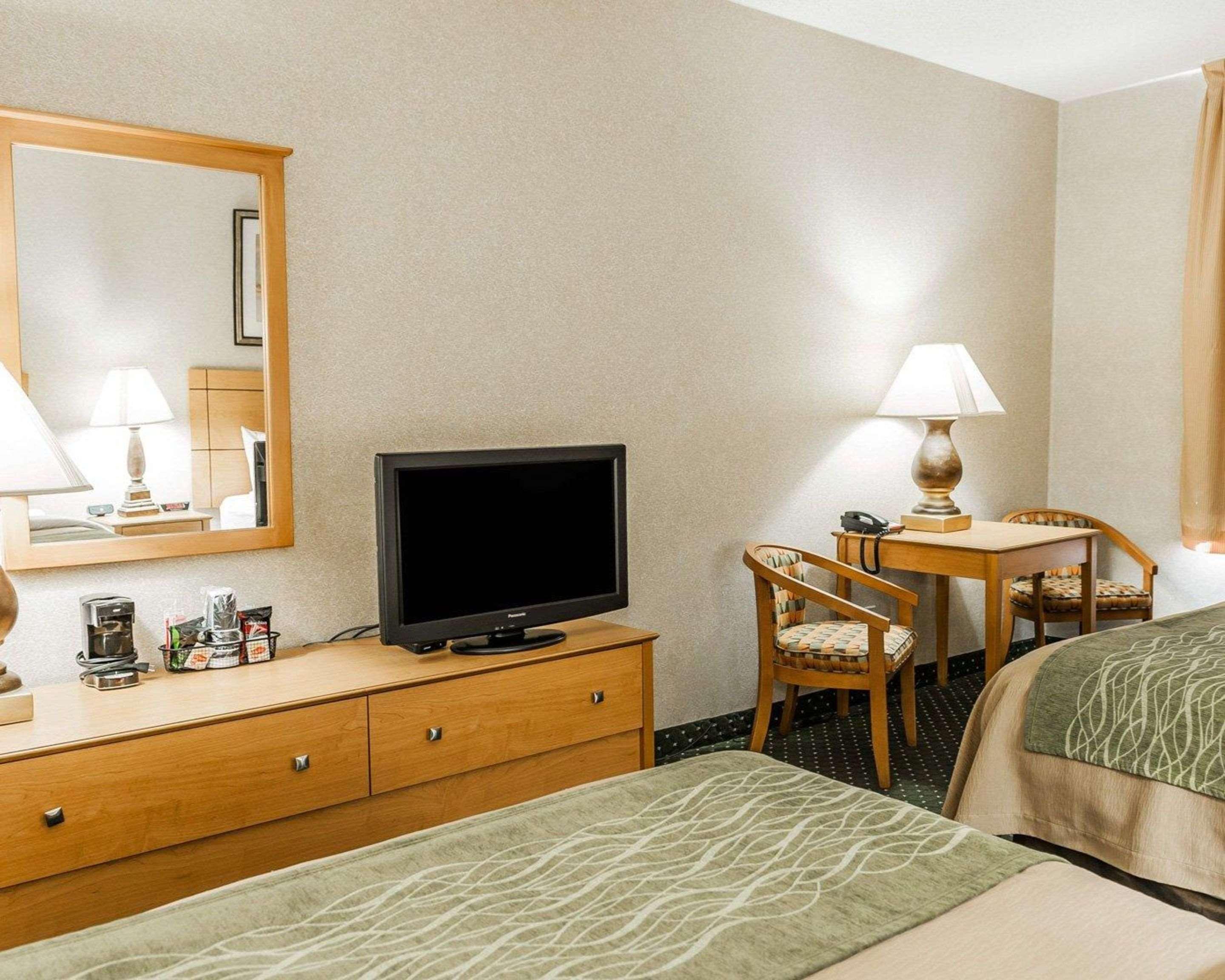 Comfort Inn Near Kokomo Speedway מראה חיצוני תמונה